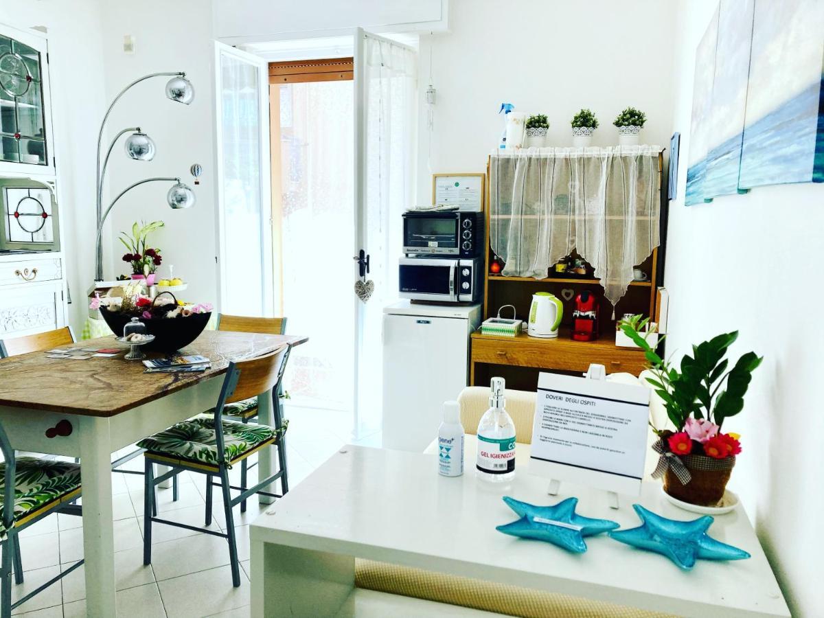 B&B Le Bouganville Lavagna Eksteriør billede